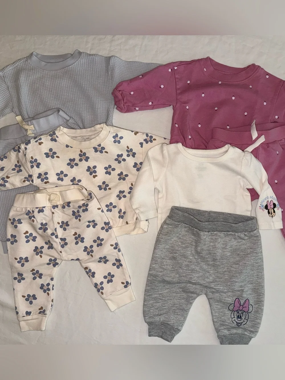 Baby Girl Winter / Fall Bundle | 6 Months | Carter’s Disney baby 4-matching sets